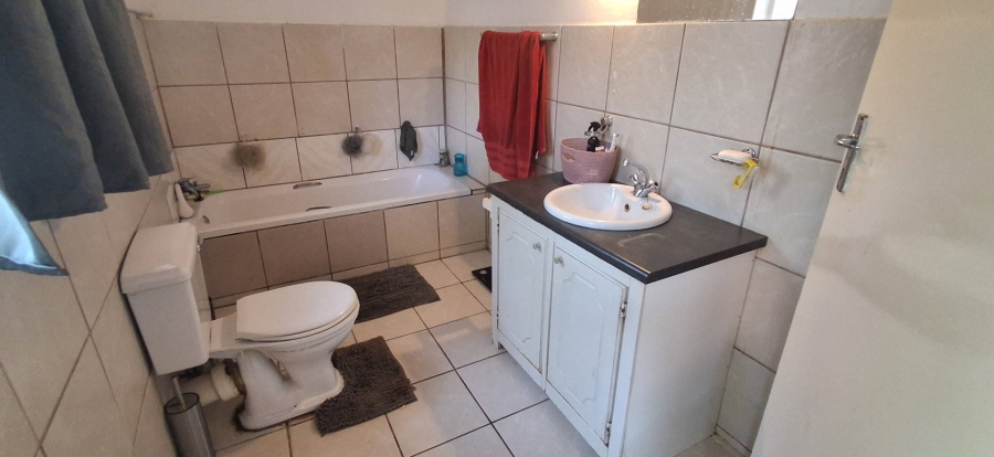 3 Bedroom Property for Sale in Schoemansville North West